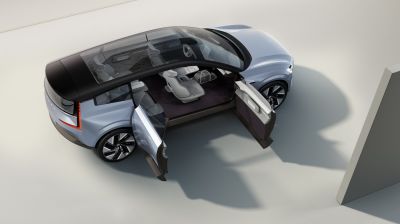 The Volvo Concept Recharge2.jpg